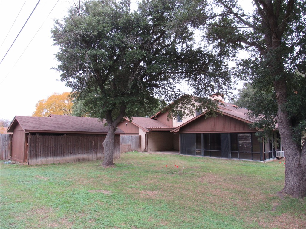 210 Morningside Drive, Mexia, Texas image 25