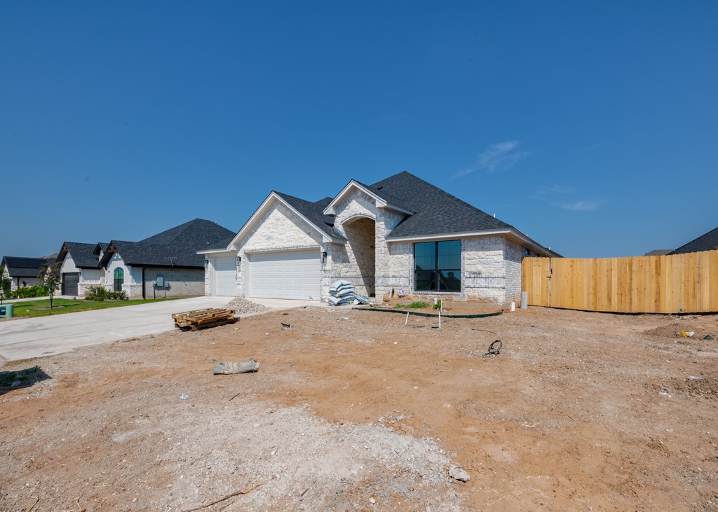 809 Sunnys Halo Drive, Hewitt, Texas image 35