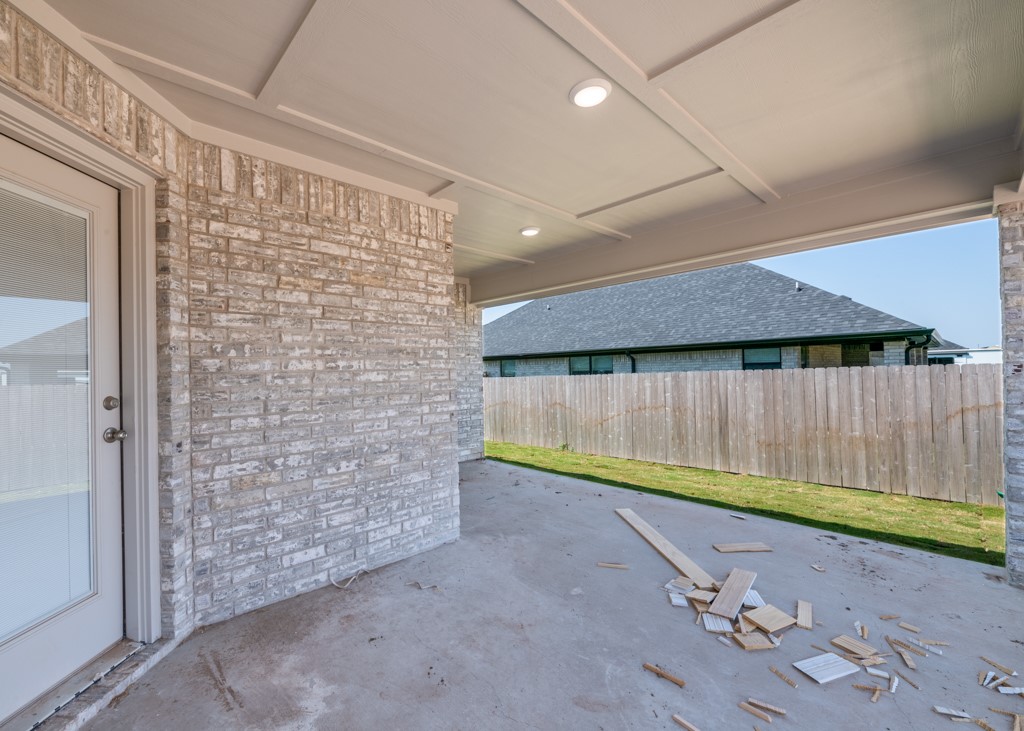 809 Sunnys Halo Drive, Hewitt, Texas image 32