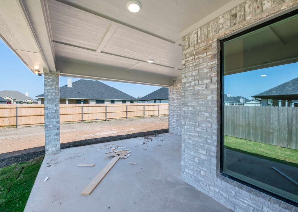 809 Sunnys Halo Drive, Hewitt, Texas image 33