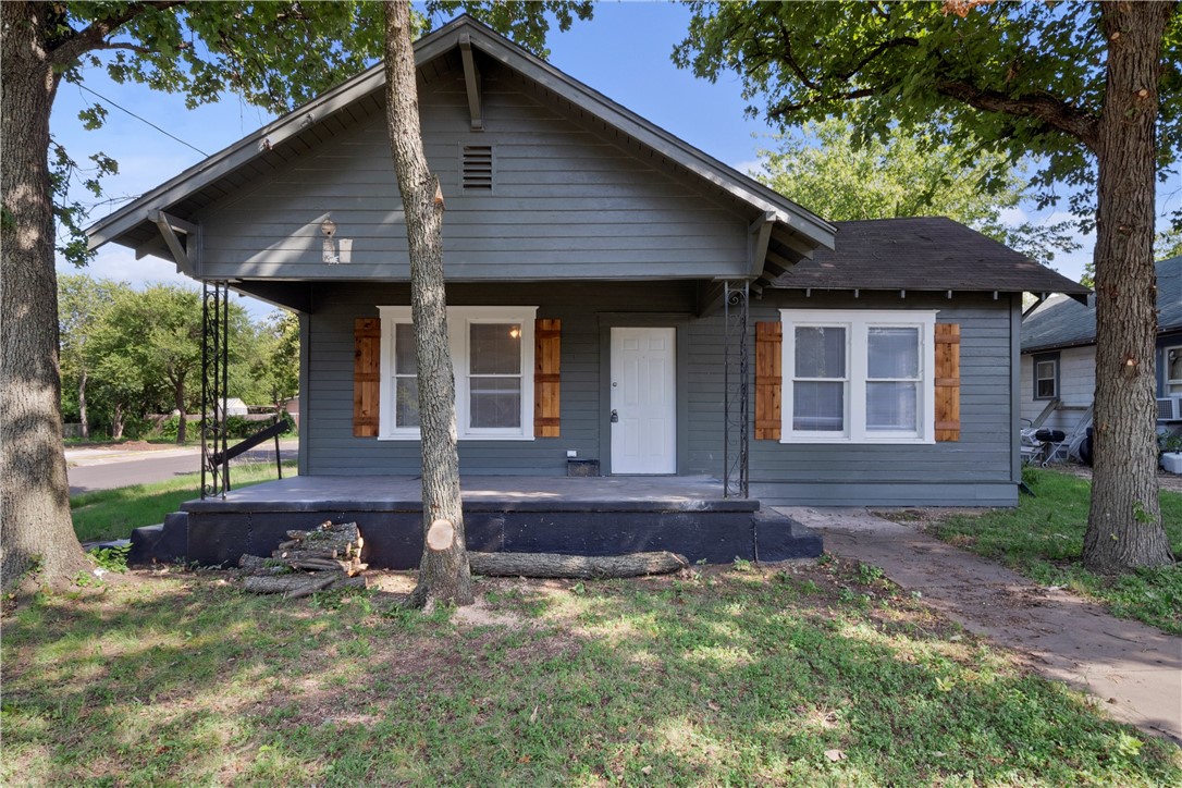 2300 Lyle Avenue, Waco, Texas image 1