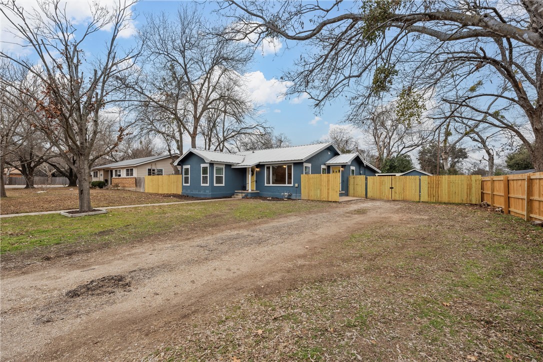 4049 Huaco Lane, Waco, Texas image 3