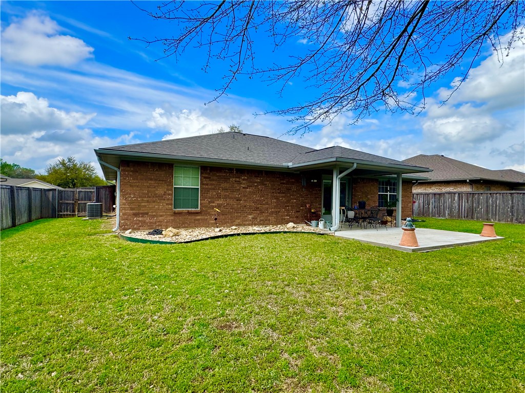 203 Oakwood Drive, Mexia, Texas image 19