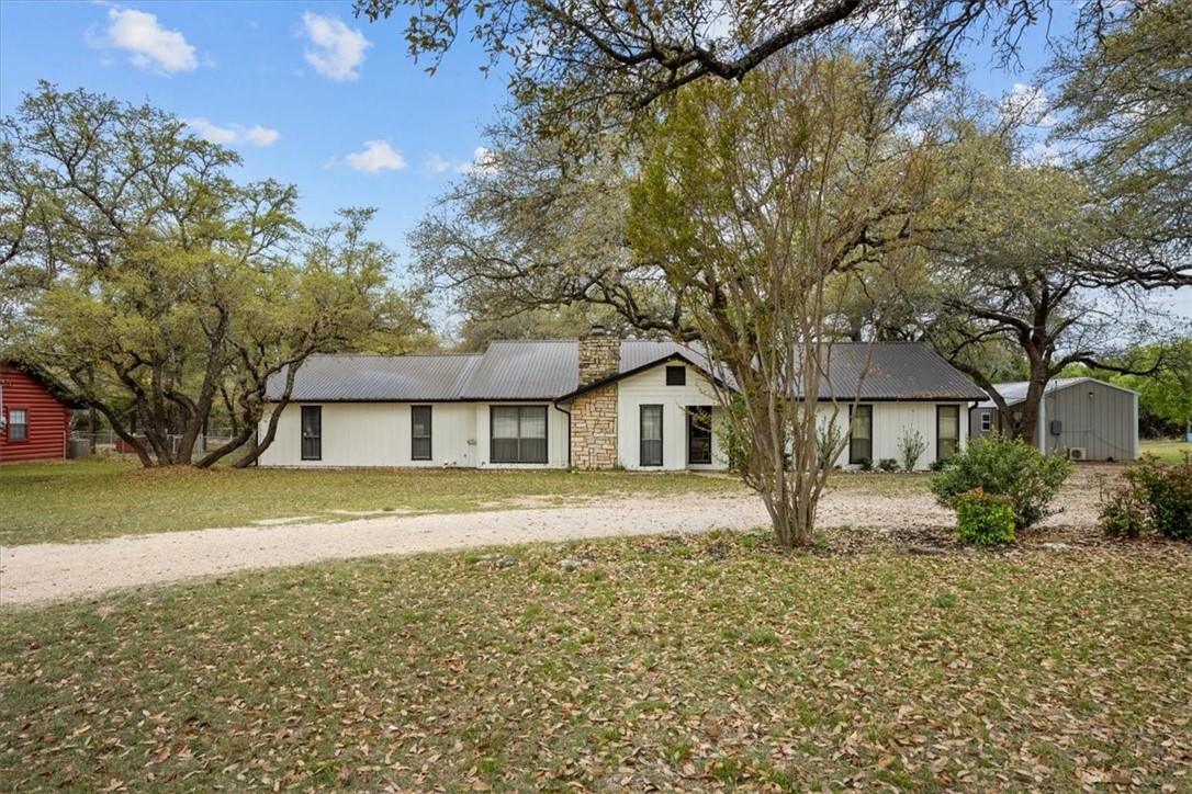 207 Quarter Horse Road, Whitney, Texas image 1