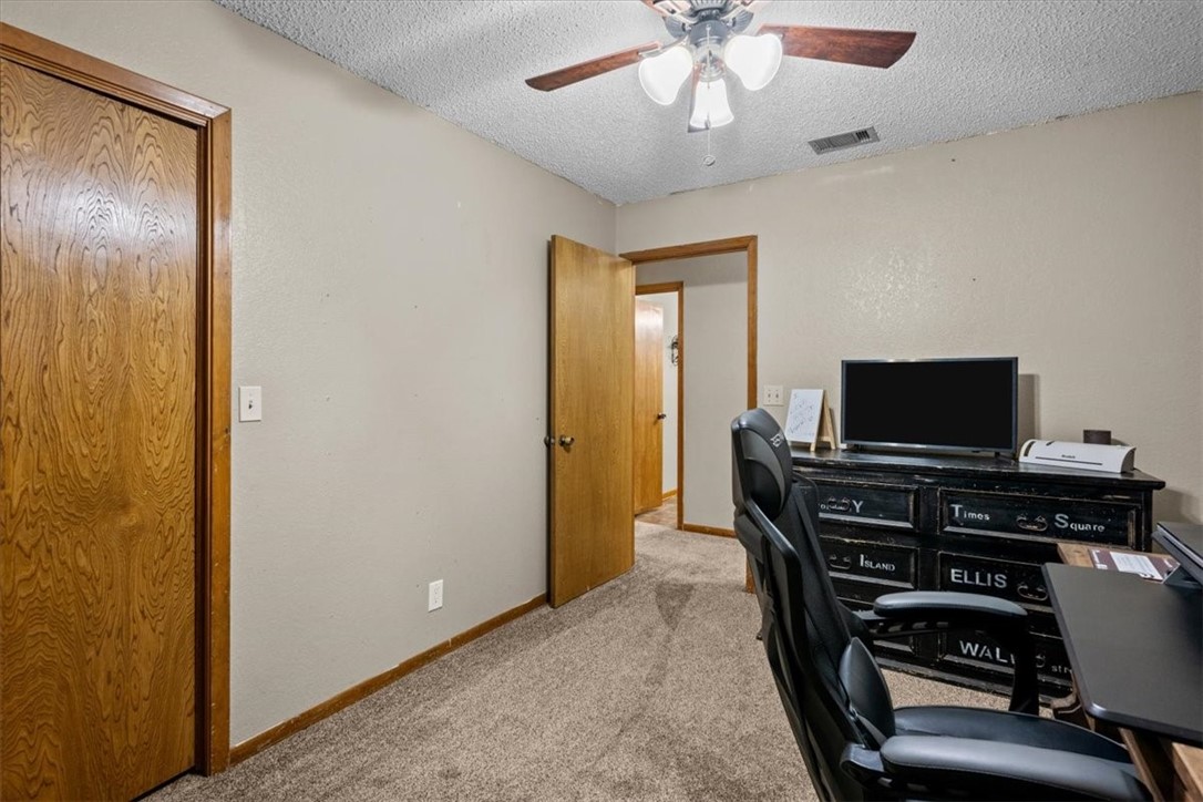 207 Quarter Horse Road, Whitney, Texas image 16