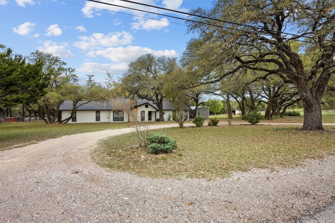 207 Quarter Horse Road, Whitney, Texas image 2