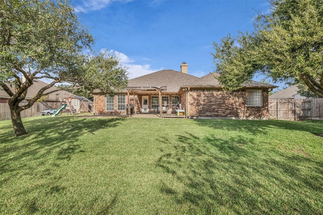 441 Sagewood Drive, Hewitt, Texas image 6