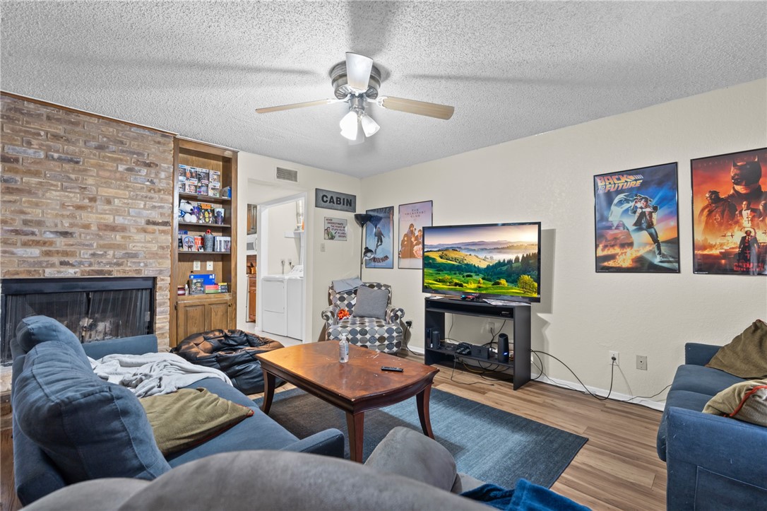 1421 S 12th Street #108, Waco, Texas image 3
