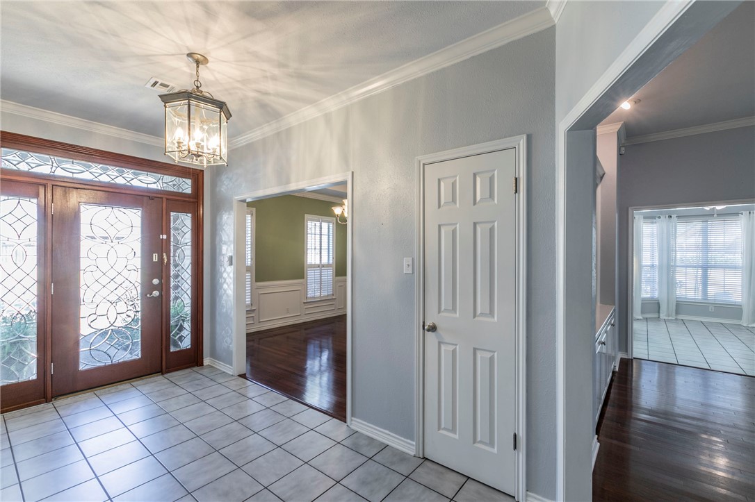 2909 Stratford Drive, Temple, Texas image 2