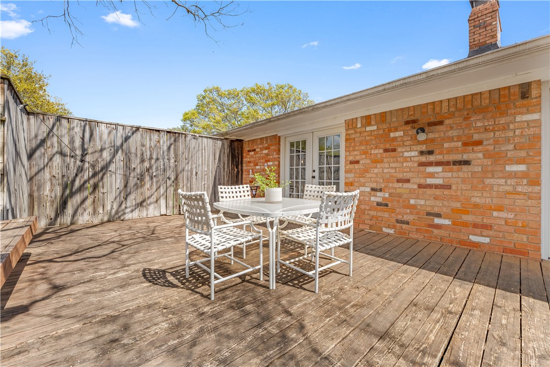 8225 Shadow Wood Drive, Woodway, Texas image 39