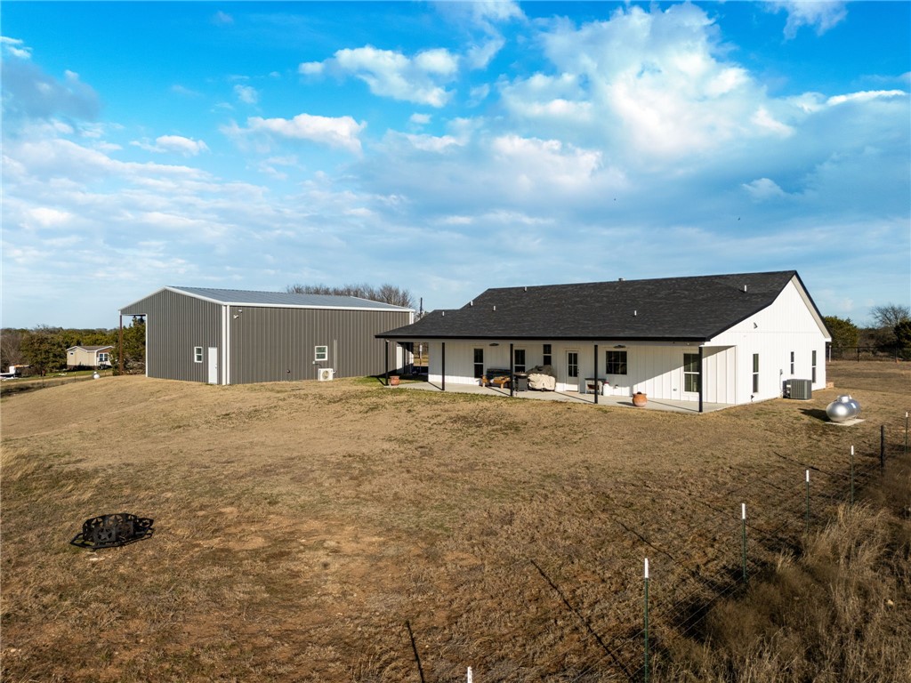 2483 Cr 303, Oglesby, Texas image 44
