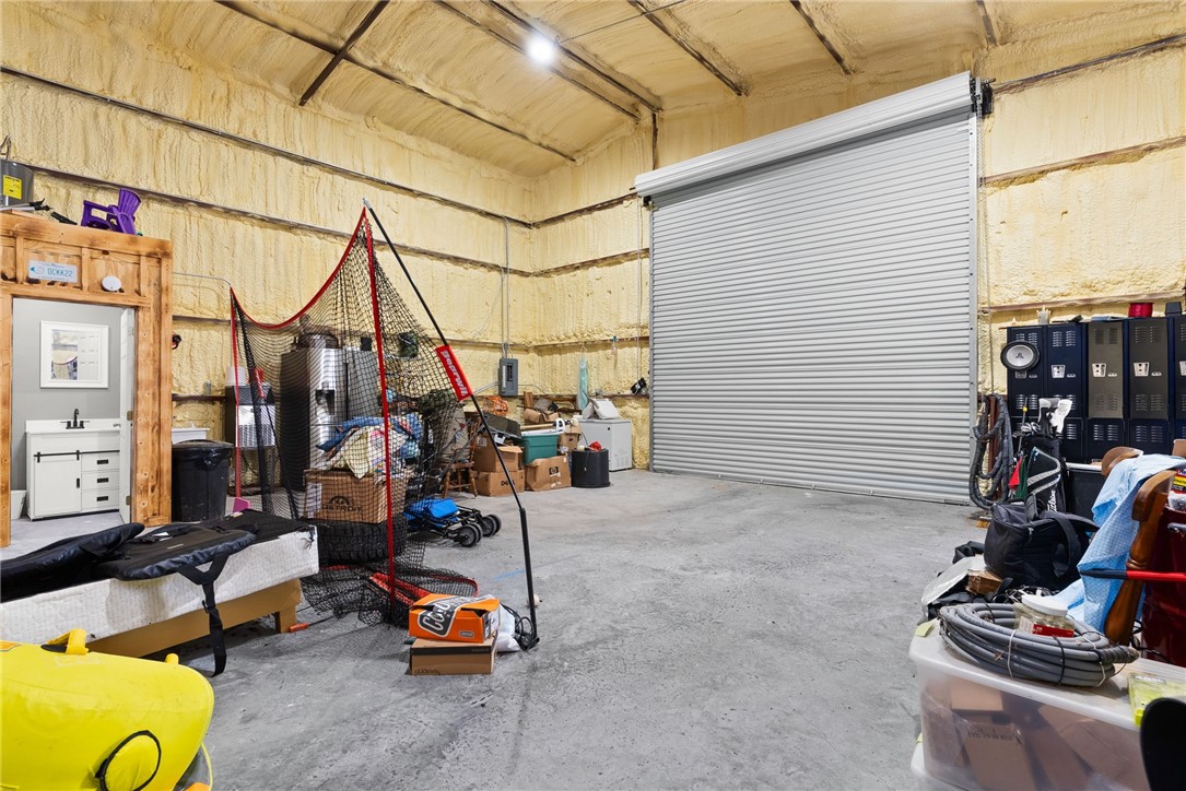2483 Cr 303, Oglesby, Texas image 38