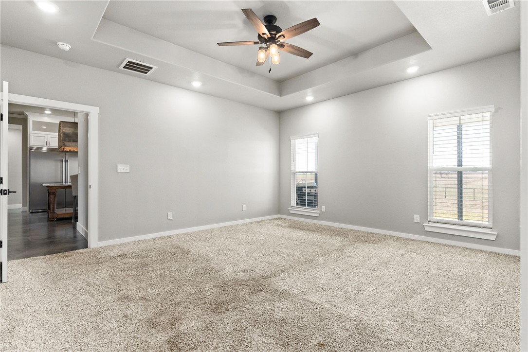 2483 Cr 303, Oglesby, Texas image 22