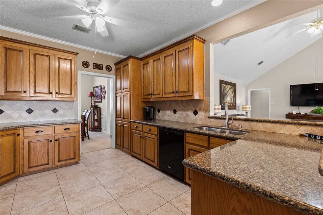 2655 Burl Lane, Lorena, Texas image 34