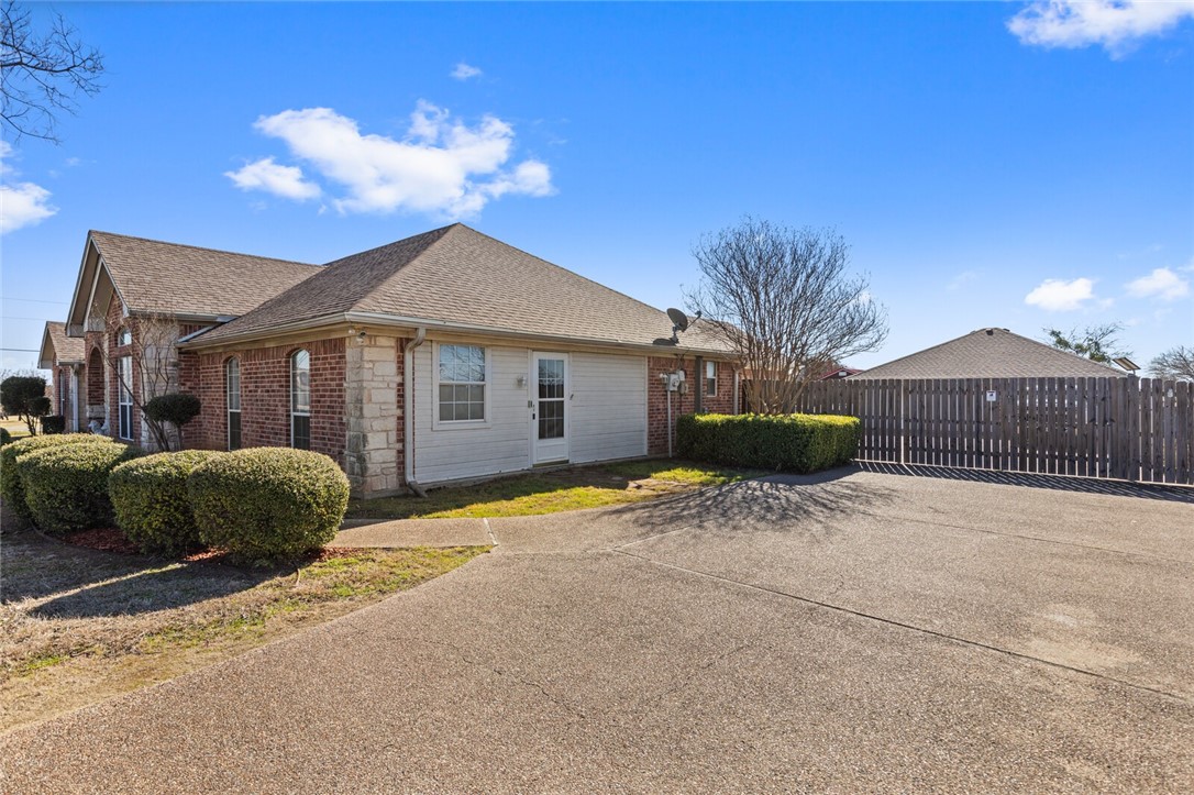 2655 Burl Lane, Lorena, Texas image 10