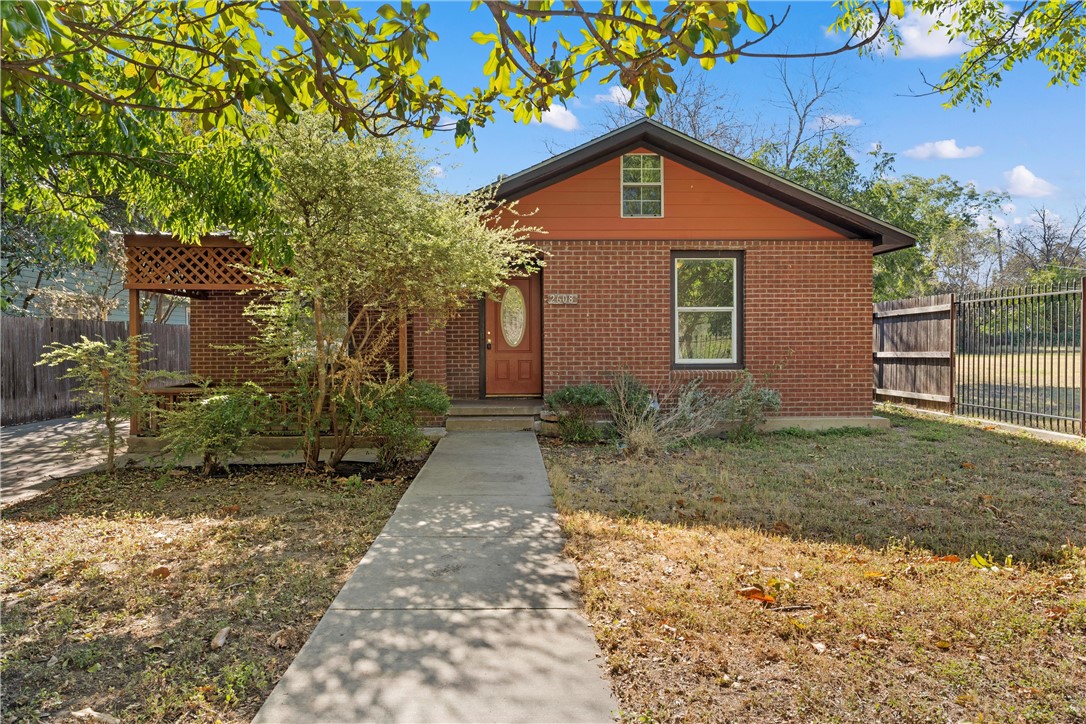 2608 Mcferrin Avenue, Waco, Texas image 1