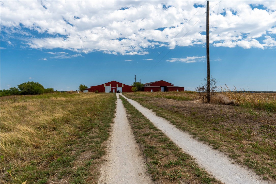 270 Hcr 4240, Hillsboro, Texas image 4