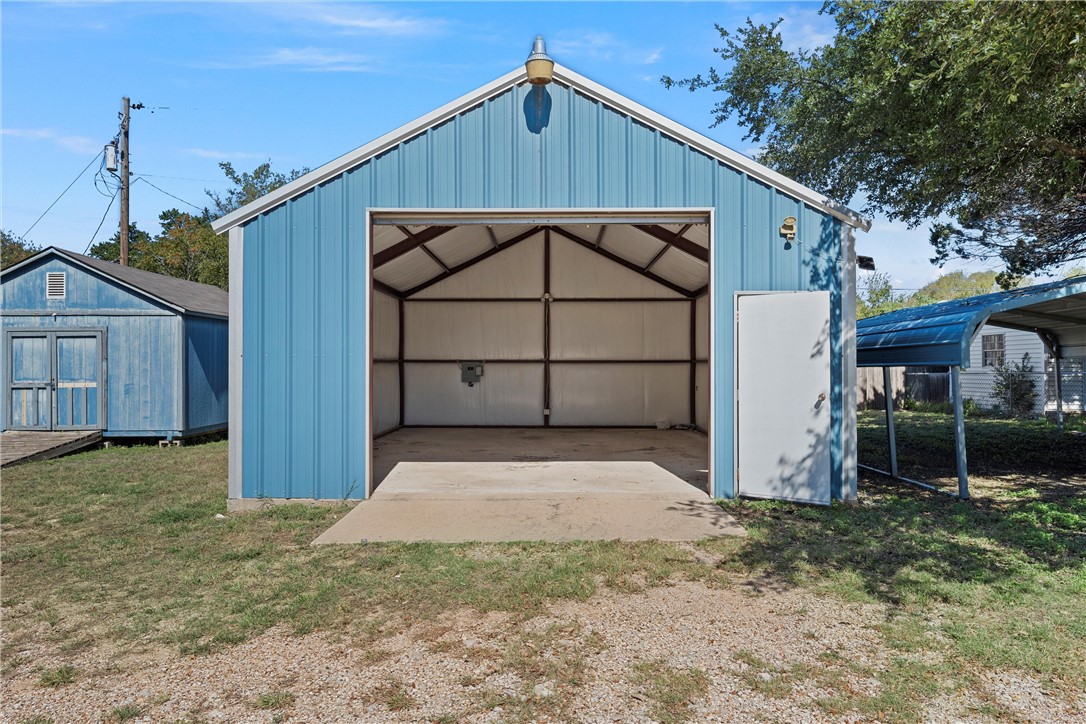 145 Cr 1816, Clifton, Texas image 30