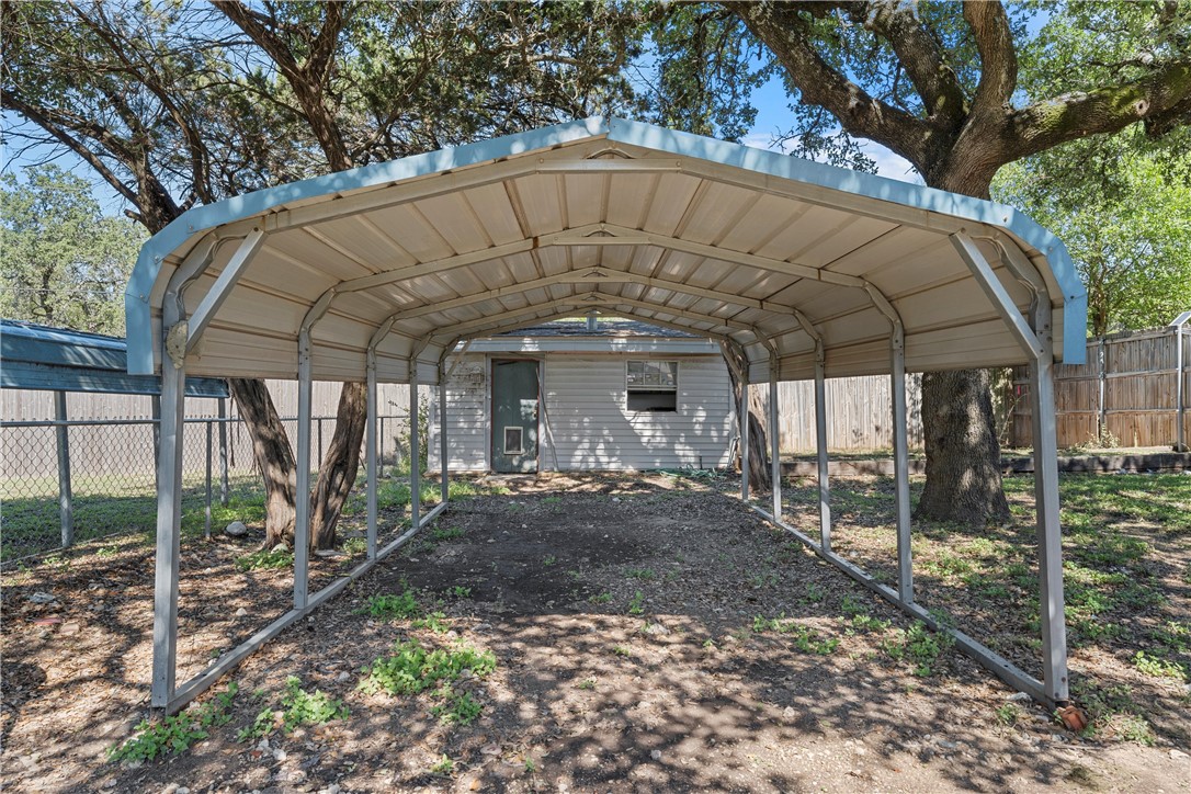 145 Cr 1816, Clifton, Texas image 33