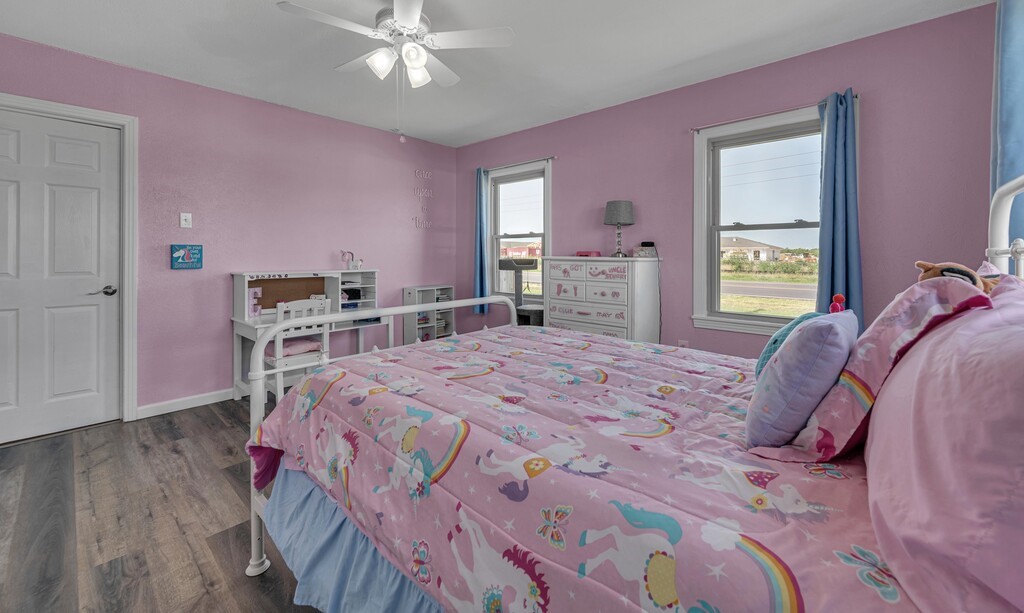 1506 W 6th Street, McGregor, Texas image 22