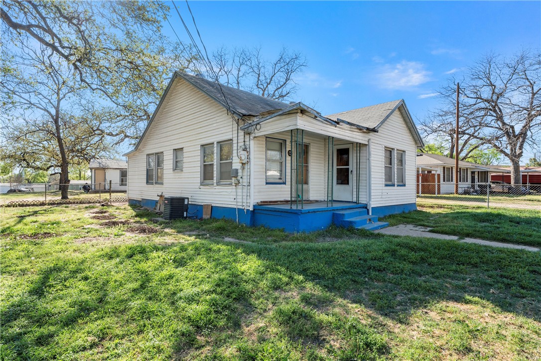 1200 Somerset Street, Waco, Texas image 2