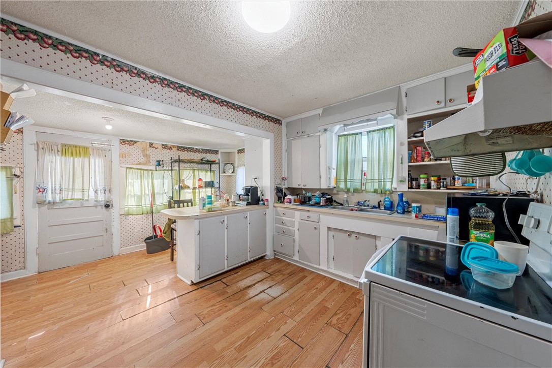 1200 Somerset Street, Waco, Texas image 5