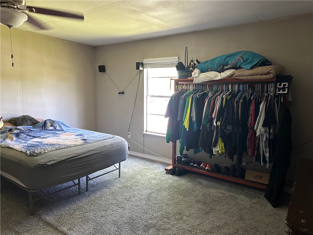 409 E Houston Street, Mexia, Texas image 19