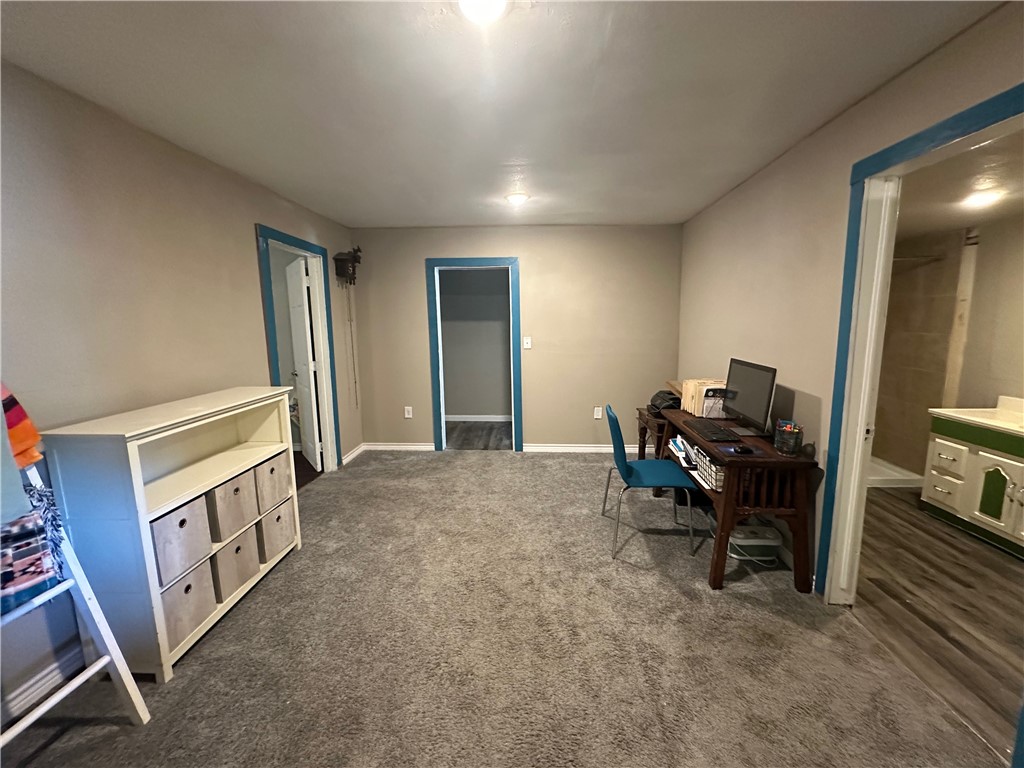 409 E Houston Street, Mexia, Texas image 14