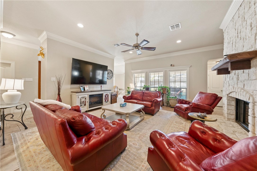 3000 Pueblo Drive, Waco, Texas image 5