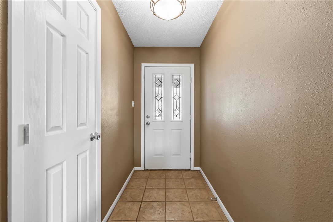 275 Parkhaven Drive, Woodway, Texas image 8