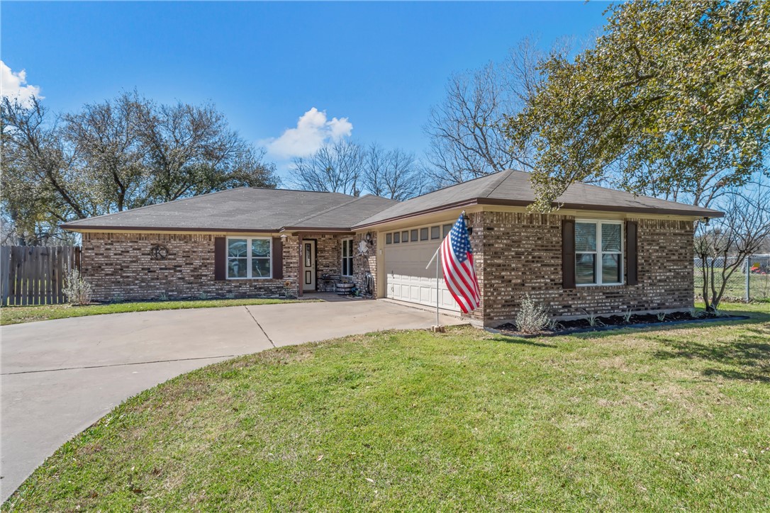 275 Parkhaven Drive, Woodway, Texas image 2