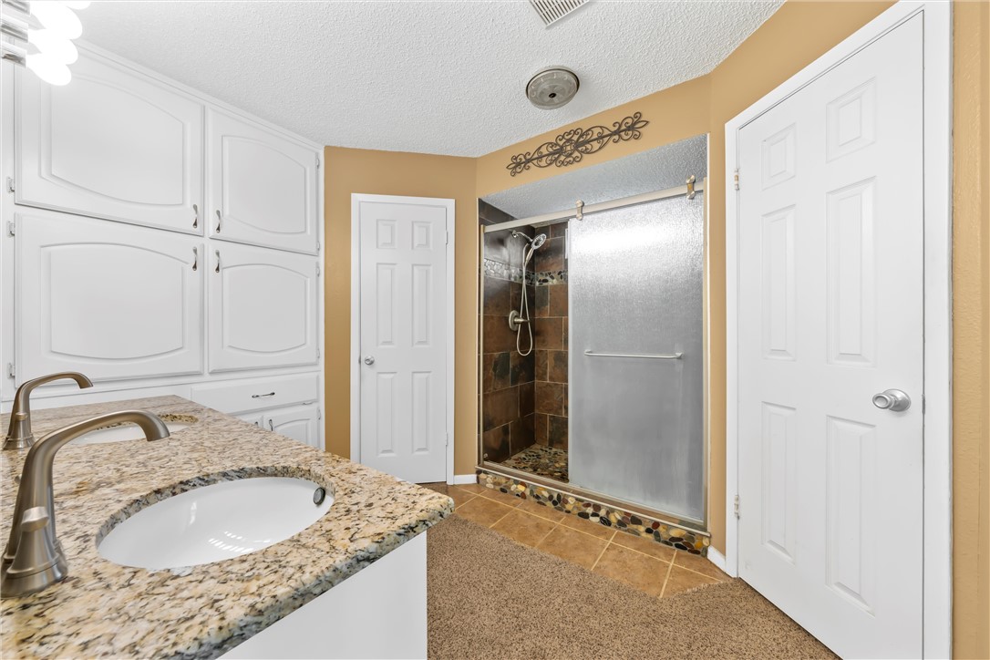 275 Parkhaven Drive, Woodway, Texas image 22