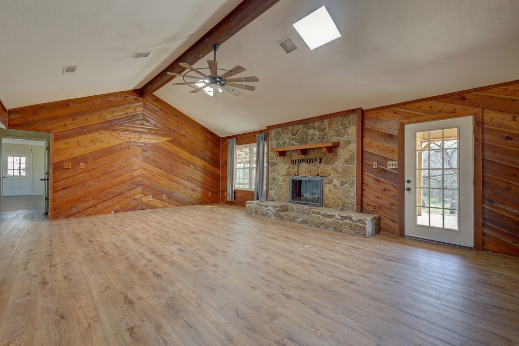 190 Cr 3198, Valley Mills, Texas image 38
