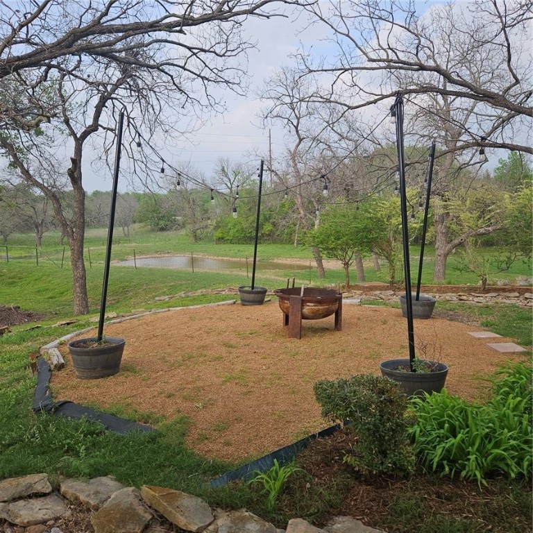190 Cr 3198, Valley Mills, Texas image 32