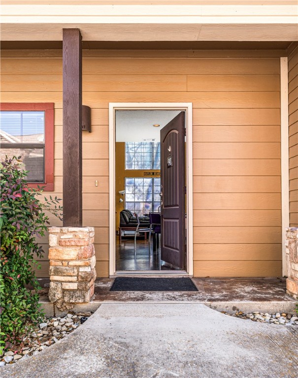 2410 S 2nd Street, Waco, Texas image 4