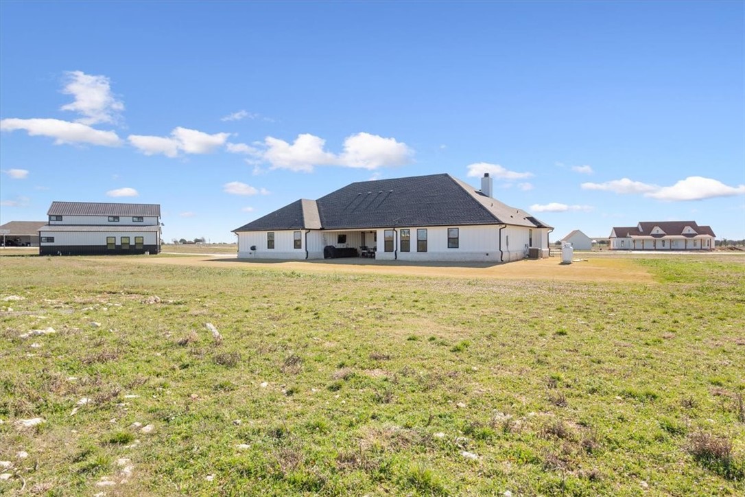 700 Willow Moon Ranch Road, Crawford, Texas image 43