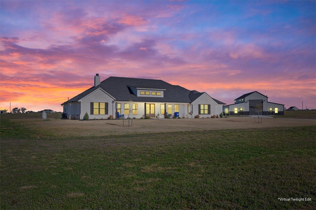 700 Willow Moon Ranch Road, Crawford, Texas image 1