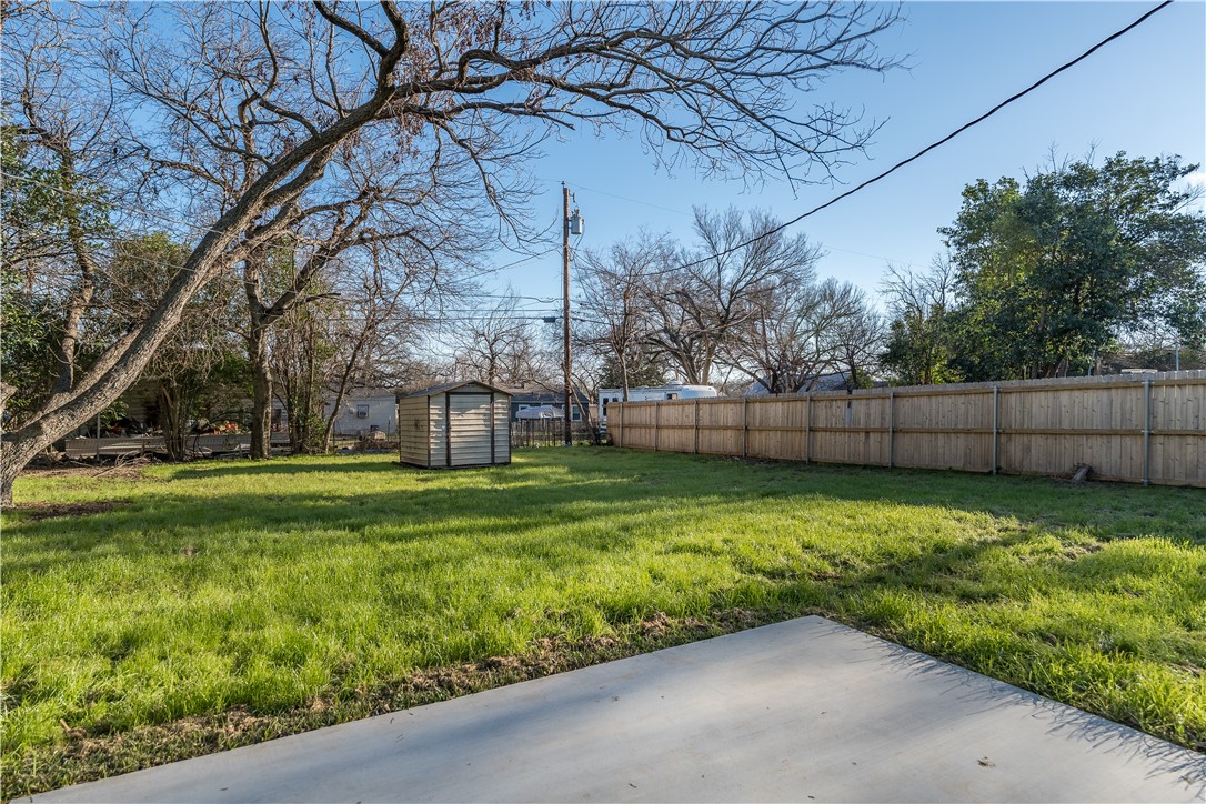 3704 Charlton Street, Waco, Texas image 7