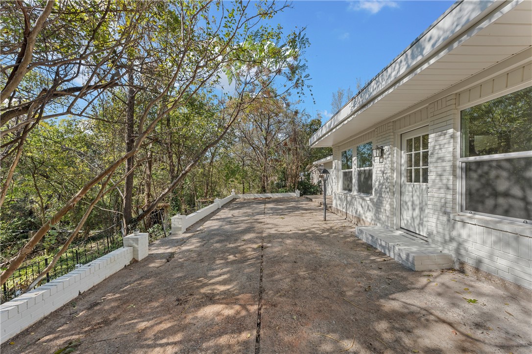 2416 Skyline Drive, Waco, Texas image 29