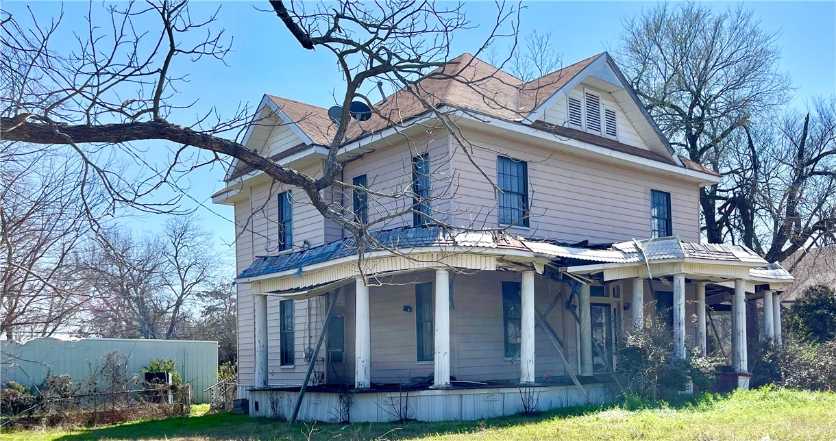 1014 E McLennan Ave E Mclennan Avenue, Mart, Texas image 1