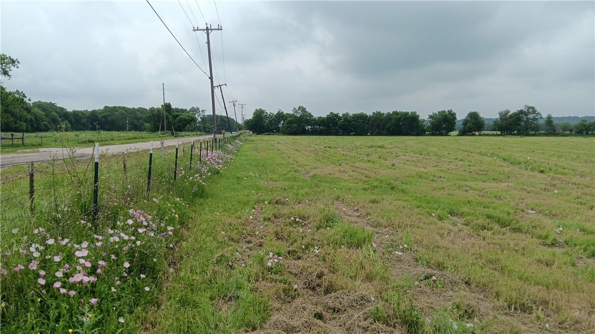 TBD Cr 494n, Chilton, Texas image 4