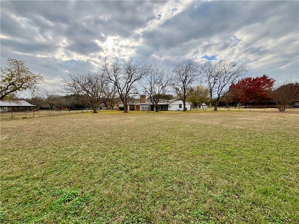 255 Cross Creek Road, McGregor, Texas image 40