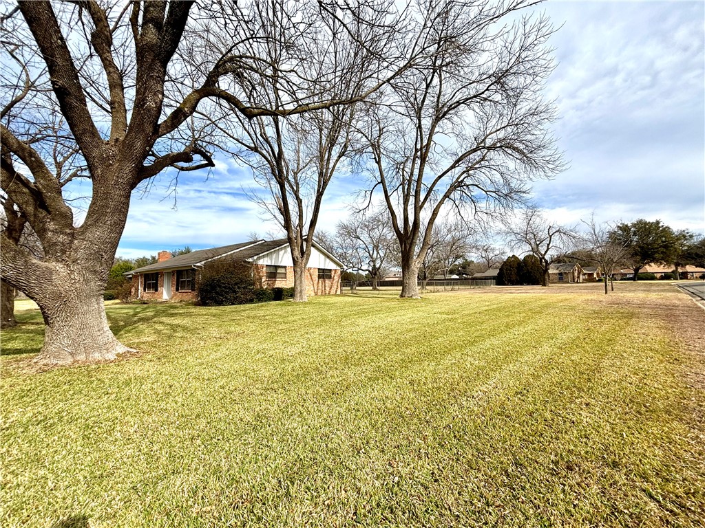 255 Cross Creek Road, McGregor, Texas image 45