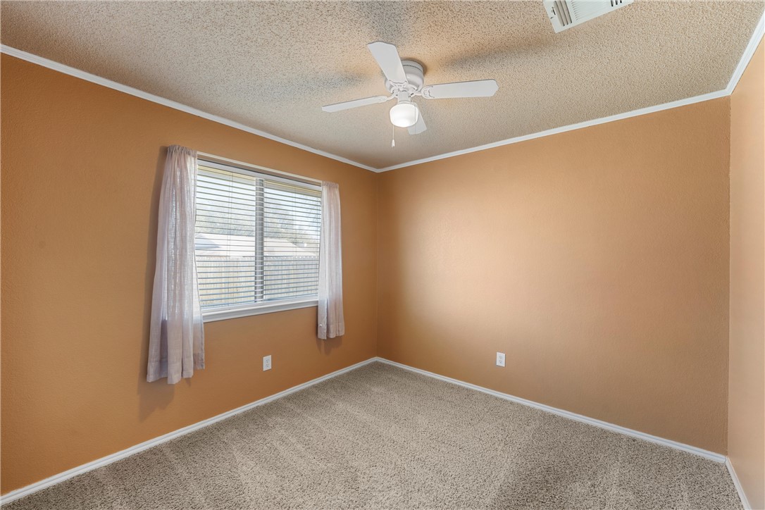 2100 Ruidosa Drive, Woodway, Texas image 12