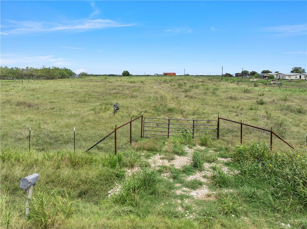 995 Hcr 3241, Hubbard, Texas image 12