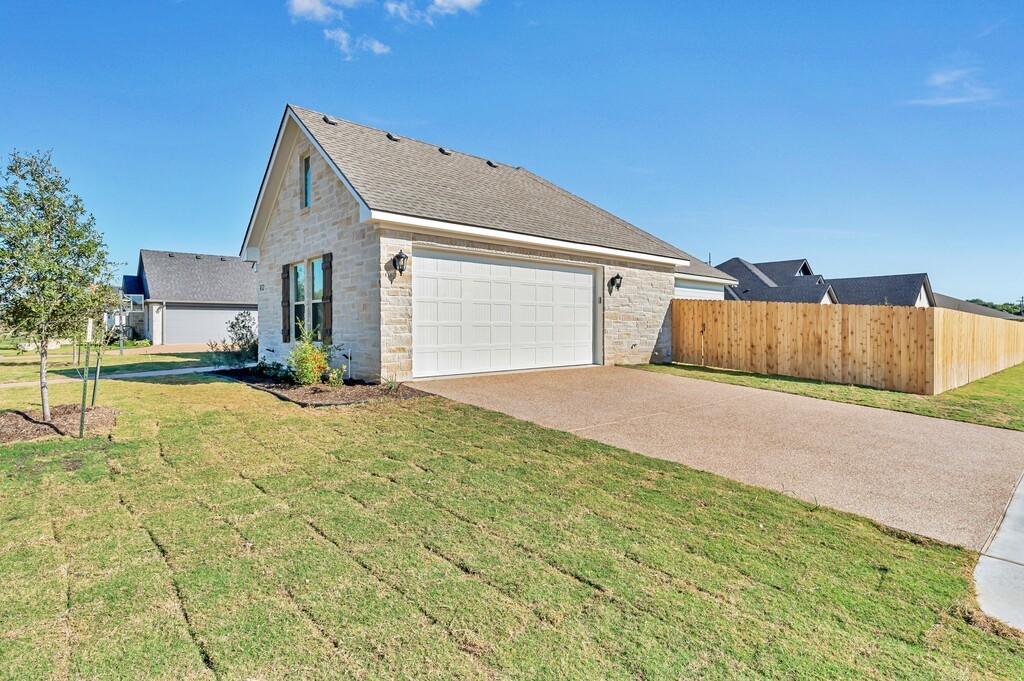 832 Day Star Drive, Hewitt, Texas image 48