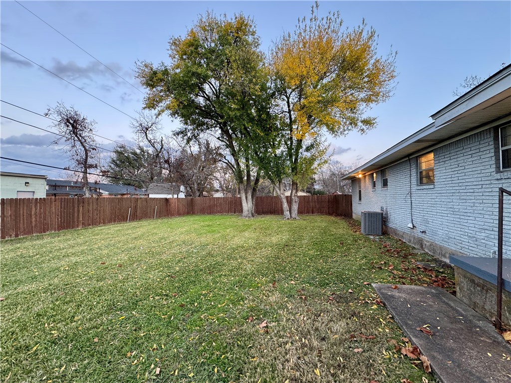 937 Emerson Drive, Waco, Texas image 12