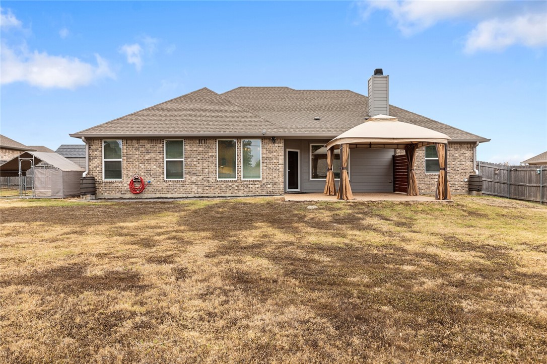 212 Fox Run Lane, Waco, Texas image 37