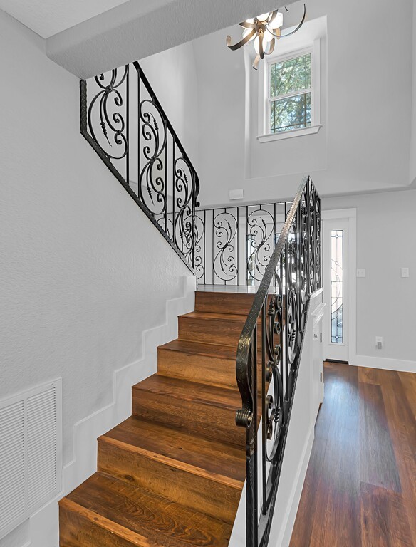 903 Arlington Drive, Woodway, Texas image 24