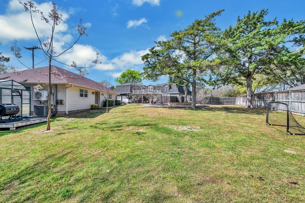 903 Arlington Drive, Woodway, Texas image 49